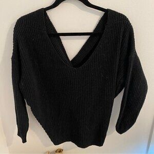 BLACK Twist Black Sweater • size S Small